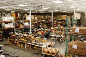 利用人工智能计算机视觉增强个人防护装备监控